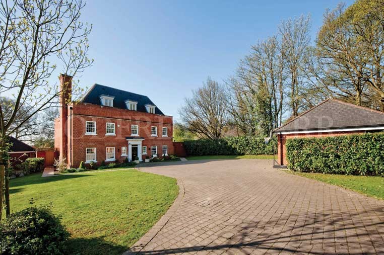 Winifred Close