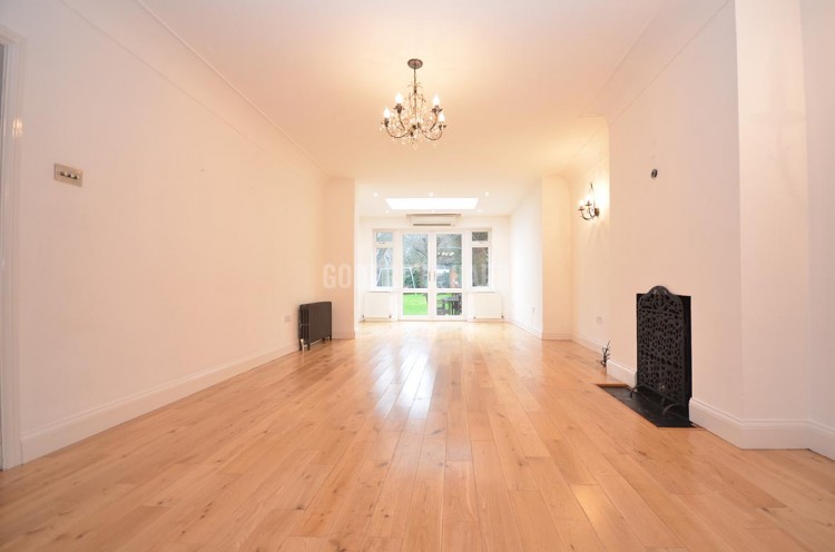 View Full Details for Dorchester Gardens, London