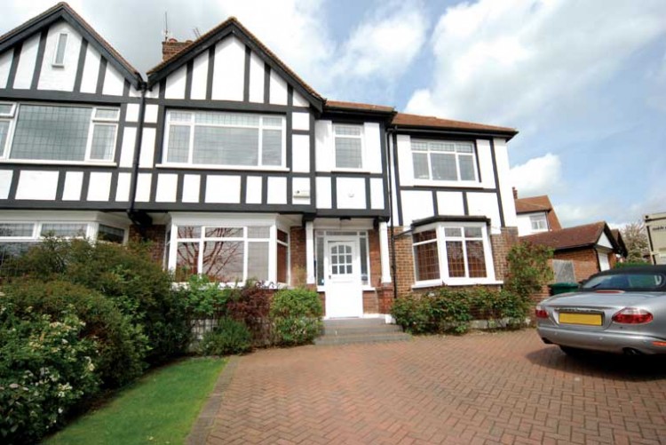 View Full Details for Abbots Gardens, East Finchley
