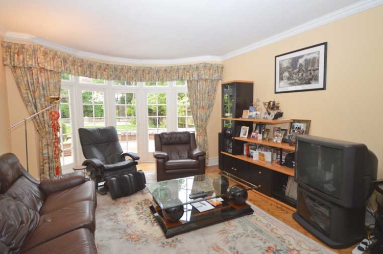 View Full Details for Weymouth Avenue, Mill Hill