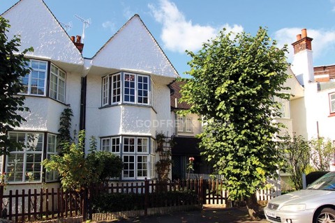 Temple Grove, Hampstead Garden Suburb Borders