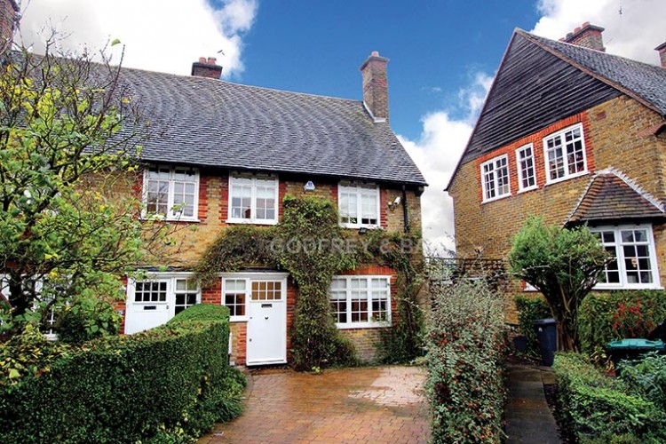 View Full Details for Westholm, Hampstead Garden Suburb