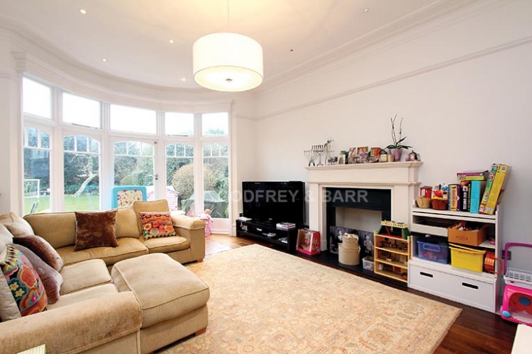 View Full Details for Arden Road, Finchley