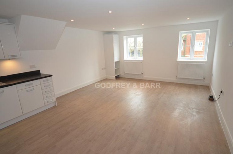 View Full Details for Glebe Road, Finchley