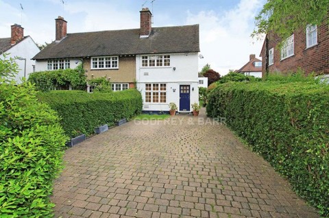 Falloden Way, Hampstead Garden Suburb