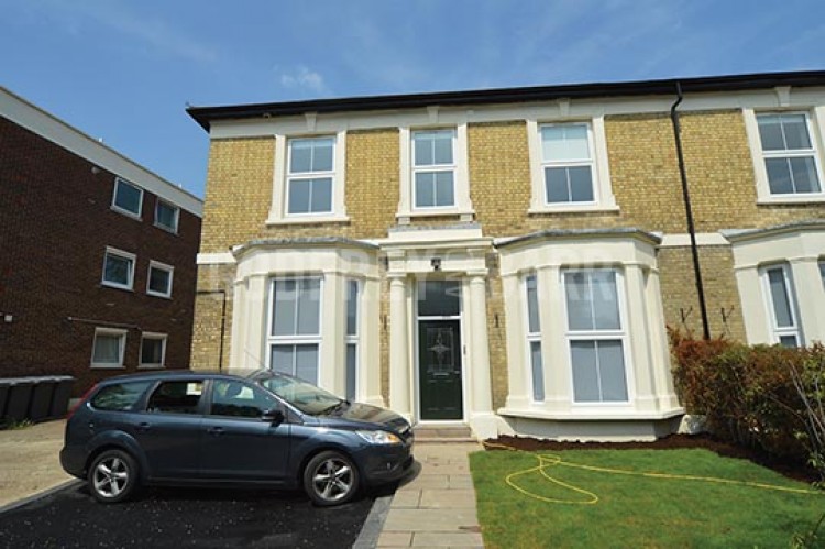 View Full Details for Alexandra Grove, North Finchley