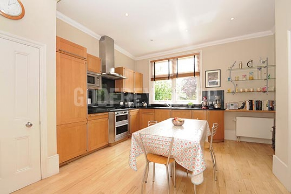 Images for Mountfield Road, Finchley