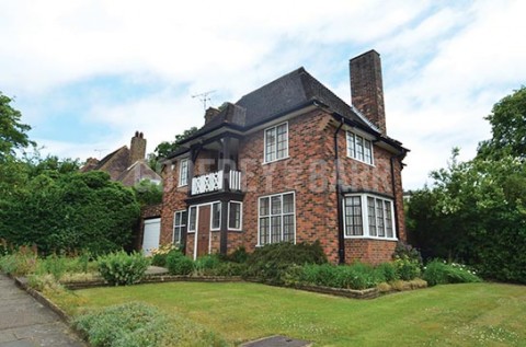 Maurice Walk, Hampstead Garden Suburb