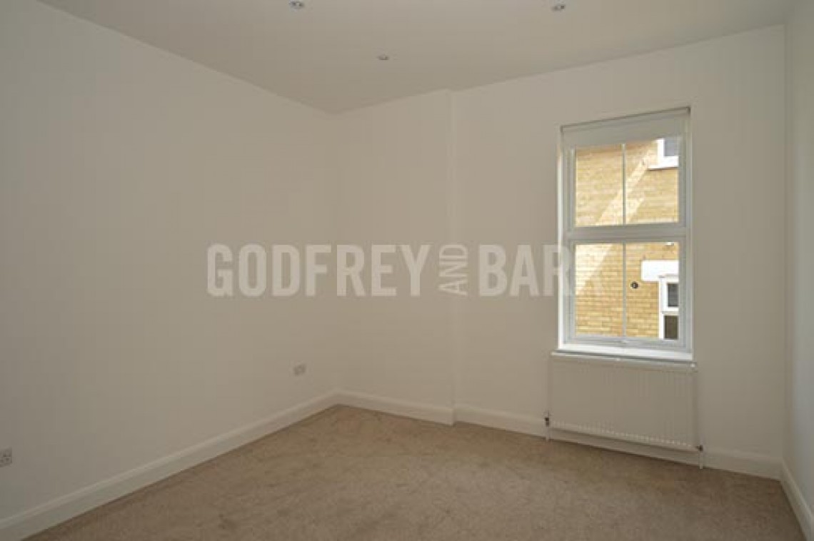 Images for Alexandra Grove, North Finchley