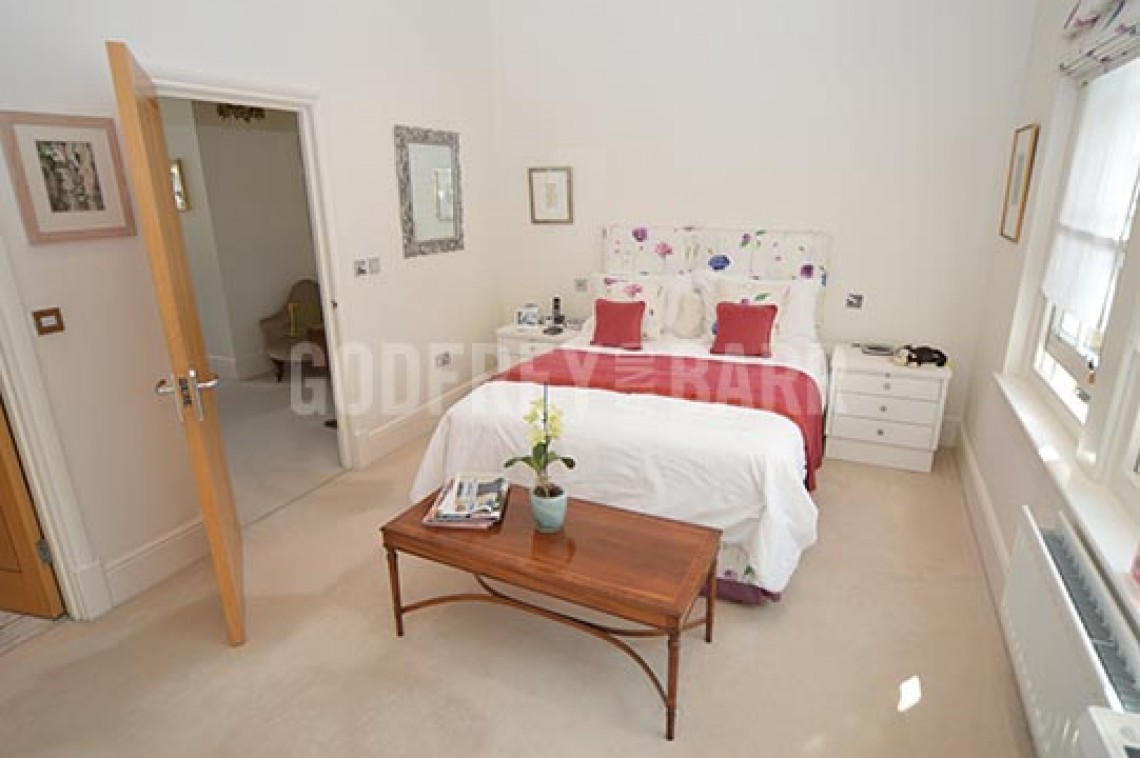 Images for Littleberry Court, Mill Hill