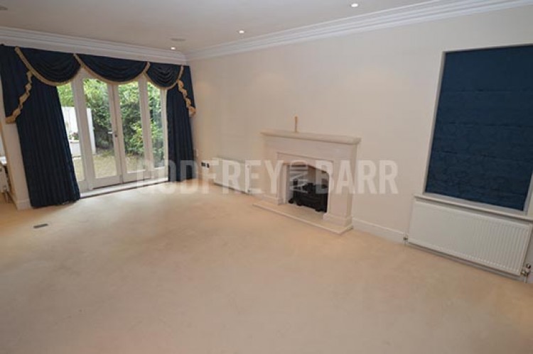 View Full Details for Hendon Lane, Finchley