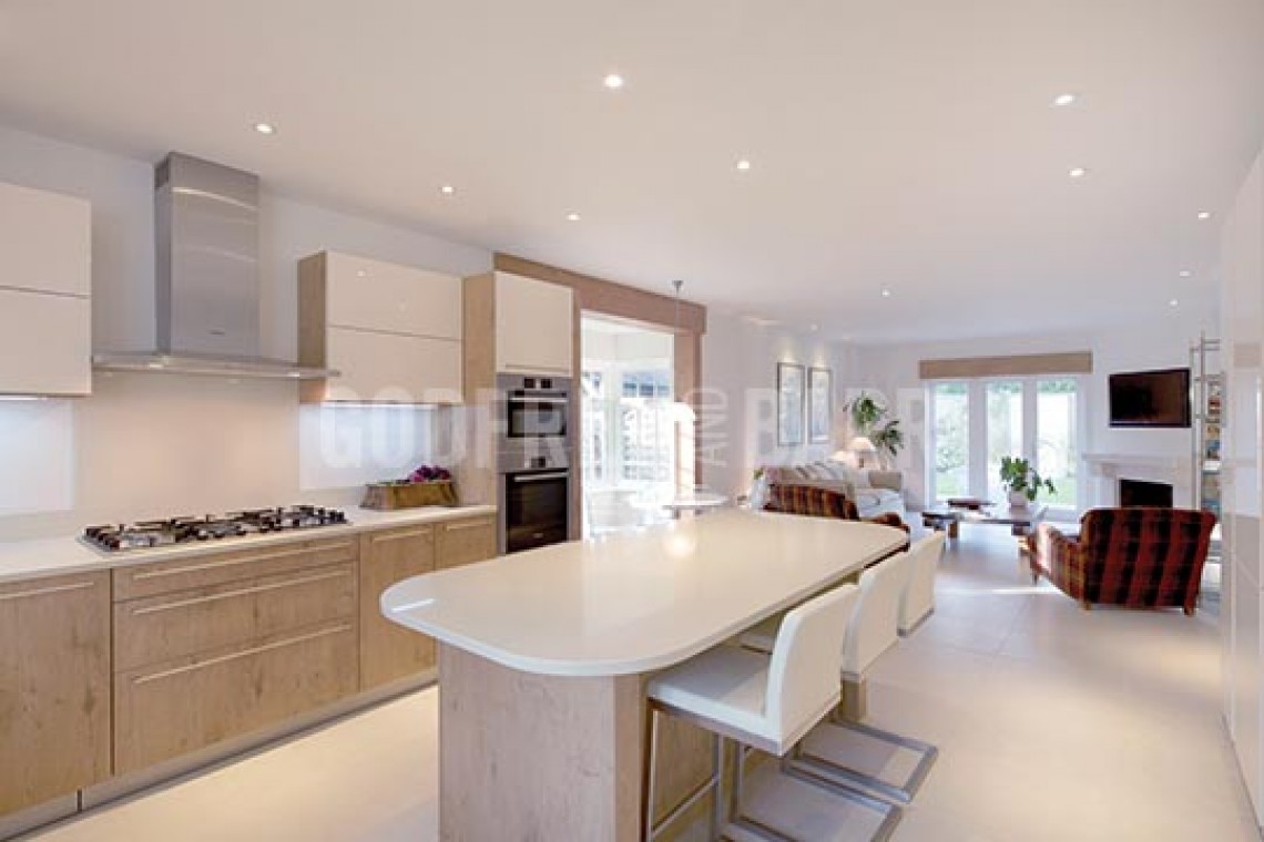 Images for Crown Close, Mill HIll