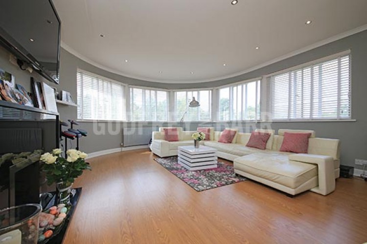 View Full Details for Belvedere Court, Hampstead Garden Suburb