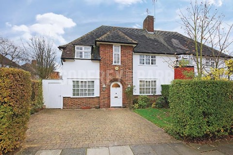 Ossulton Way, Hampstead Garden Suburb