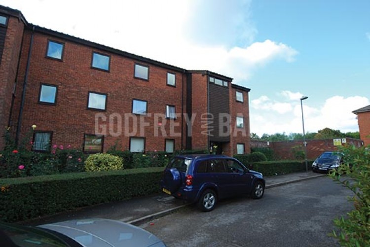 View Full Details for Rowlands Close, Mill Hill