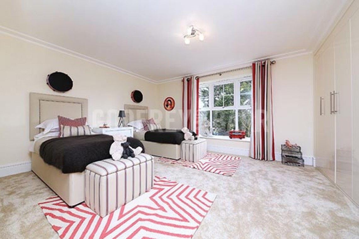 Images for Charrington Close, London Road, Shenley / Radlett