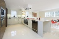 Images for Charrington Close, London Road, Shenley / Radlett