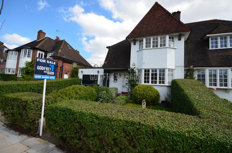 View Full Details for Hill Rise, Hampstead Garden Suburb