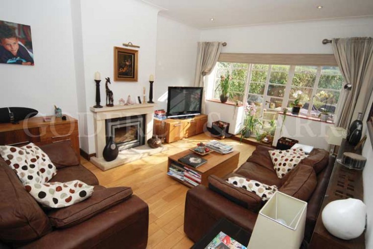 View Full Details for Kingsley Close, Hampstead Garden Suburb, N2 0ES