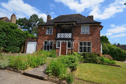 Maurice Walk, Hampstead Garden Suburb