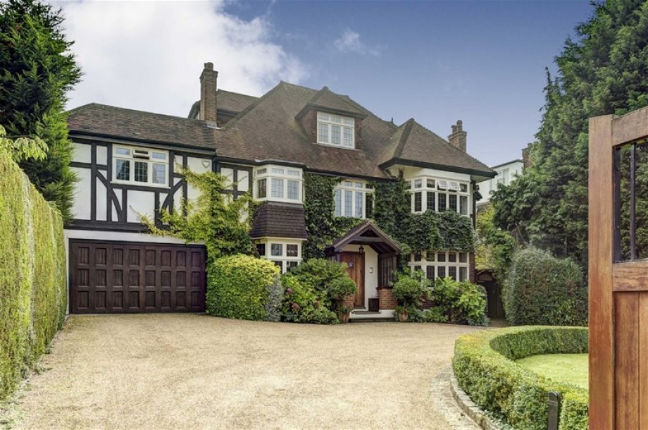 Godfrey & Barr Estate Agents Full Details for Uphill Road, Mill Hill, NW7