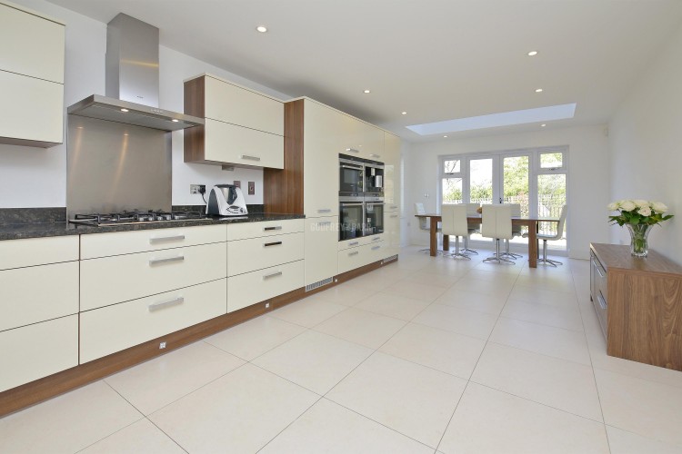 View Full Details for Bramley Close, Mill Hill