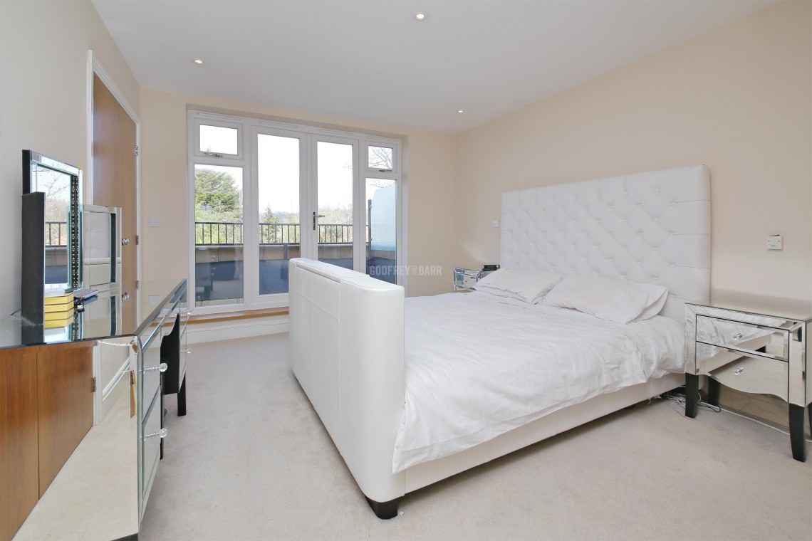Images for Bramley Close, Mill Hill