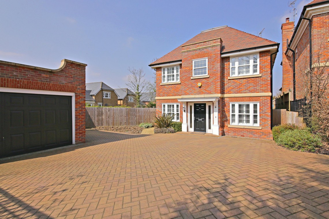 Images for Bramley Close, Mill Hill