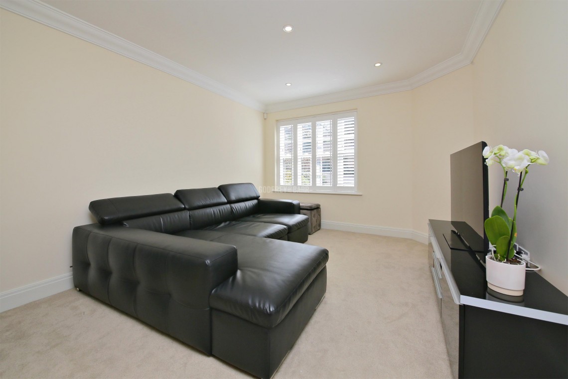 Images for Bramley Close, Mill Hill