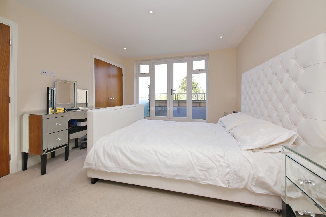 Images for Bramley Close, Mill Hill