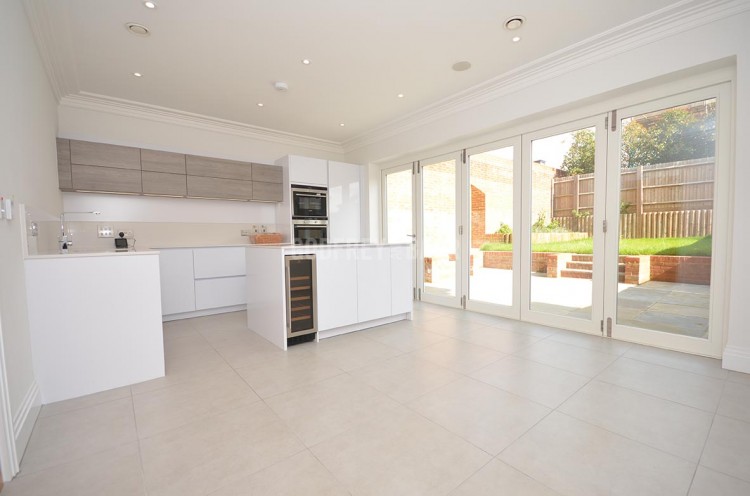 View Full Details for Ashridge Close, Finchley