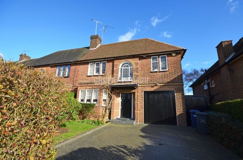 Ossulton Way, Hampstead Garden Suburb