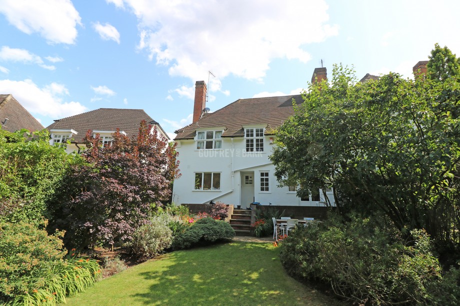 Godfrey & Barr Estate Agents Full Details for Northway, Hampstead Garden Suburb, NW11