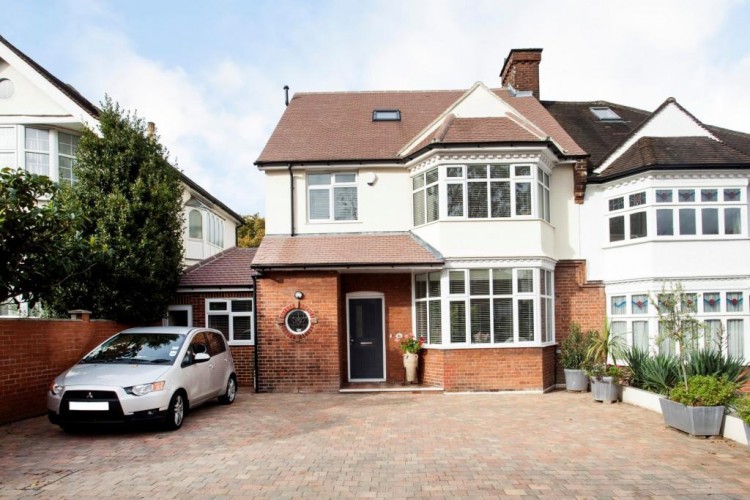 View Full Details for Creighton Avenue, East Finchley