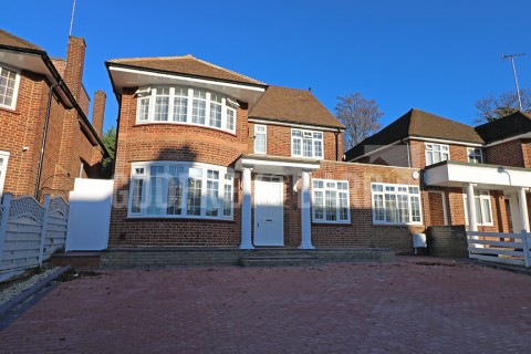 St Marys Avenue, Finchley