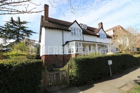 Asmuns Hill, Hampstead Garden Suburb