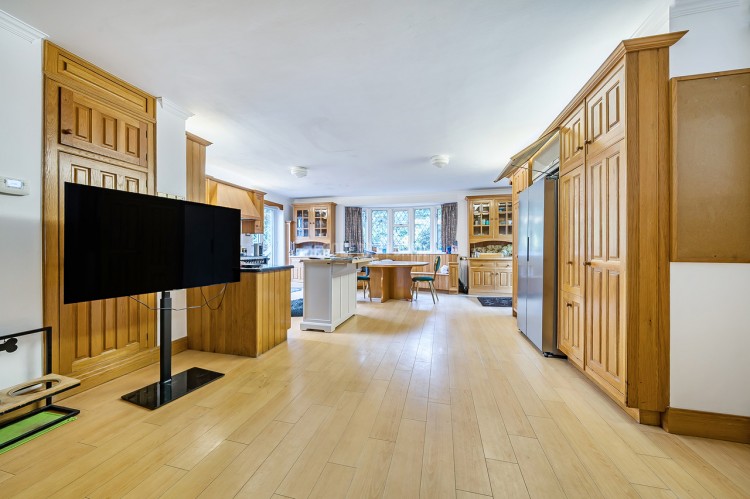 View Full Details for Holmdene Avenue, Mill Hill