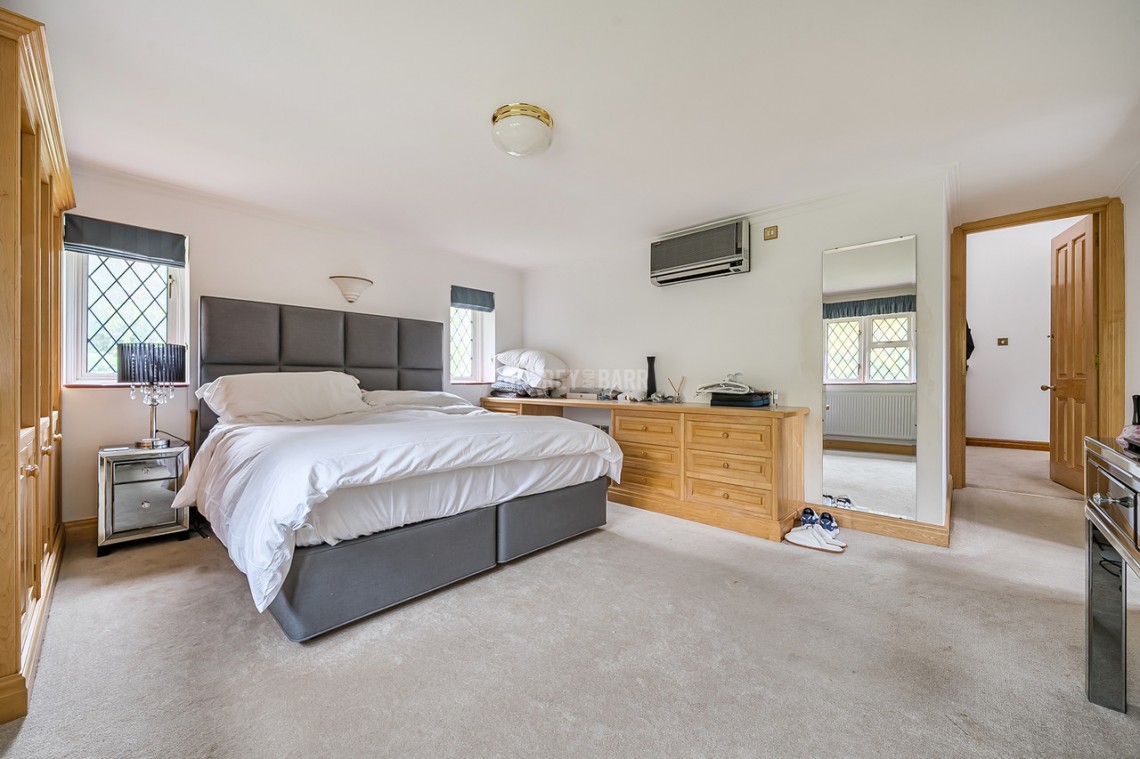 Images for Holmdene Avenue, Mill Hill