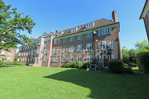 Lyttelton Court, Hamstead Garden Suburb