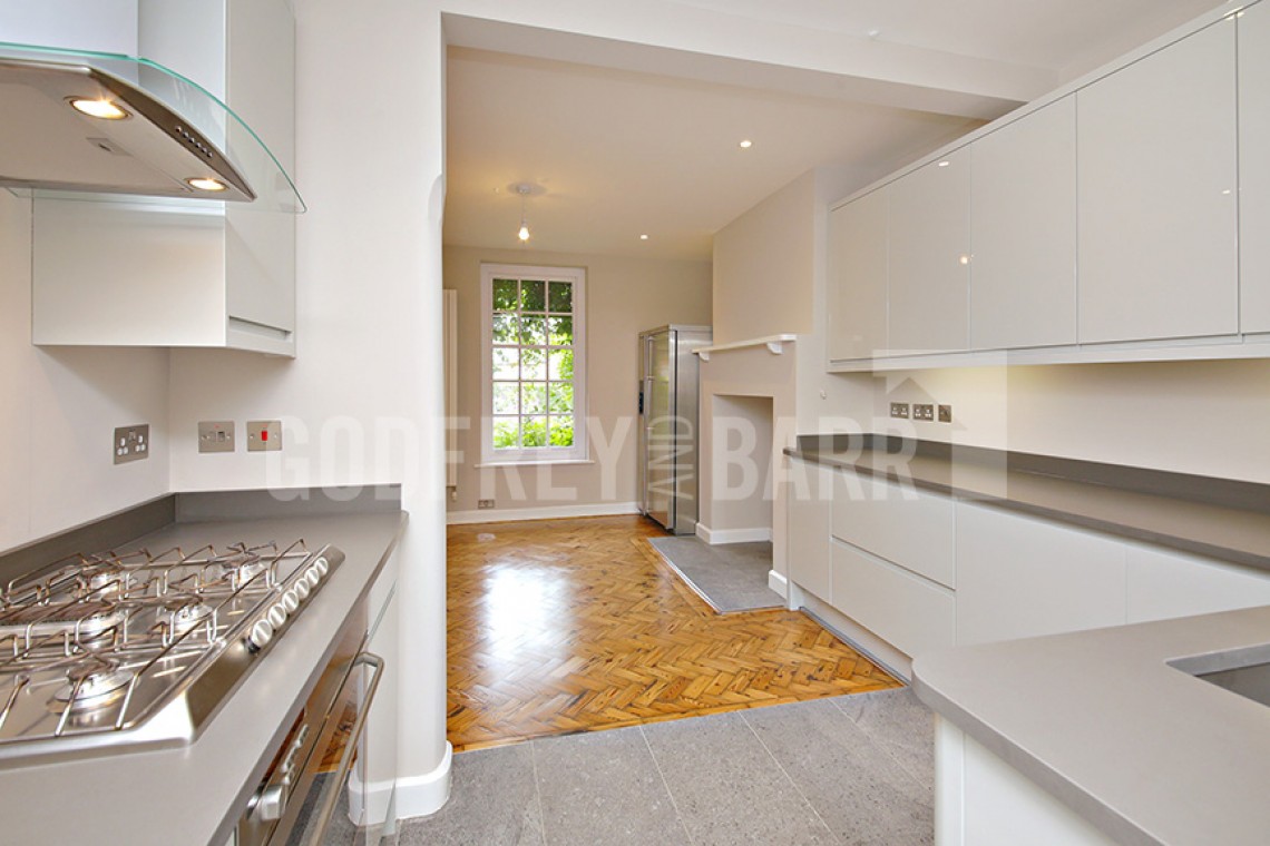 Images for Corringham Road, Hampstead Garden Suburb