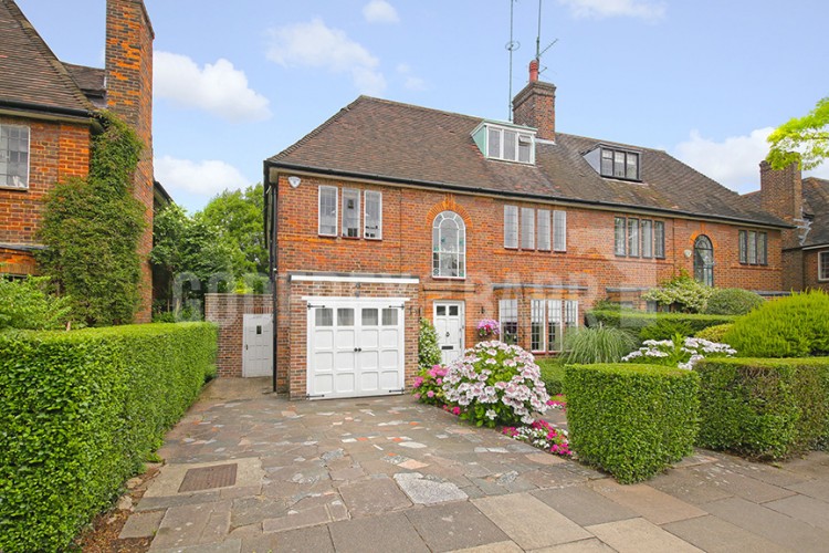 View Full Details for Middleway, Hampstead Garden Suburb