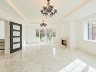 Images for Chandos Way, Golders Green/Hampstead Garden Suburb