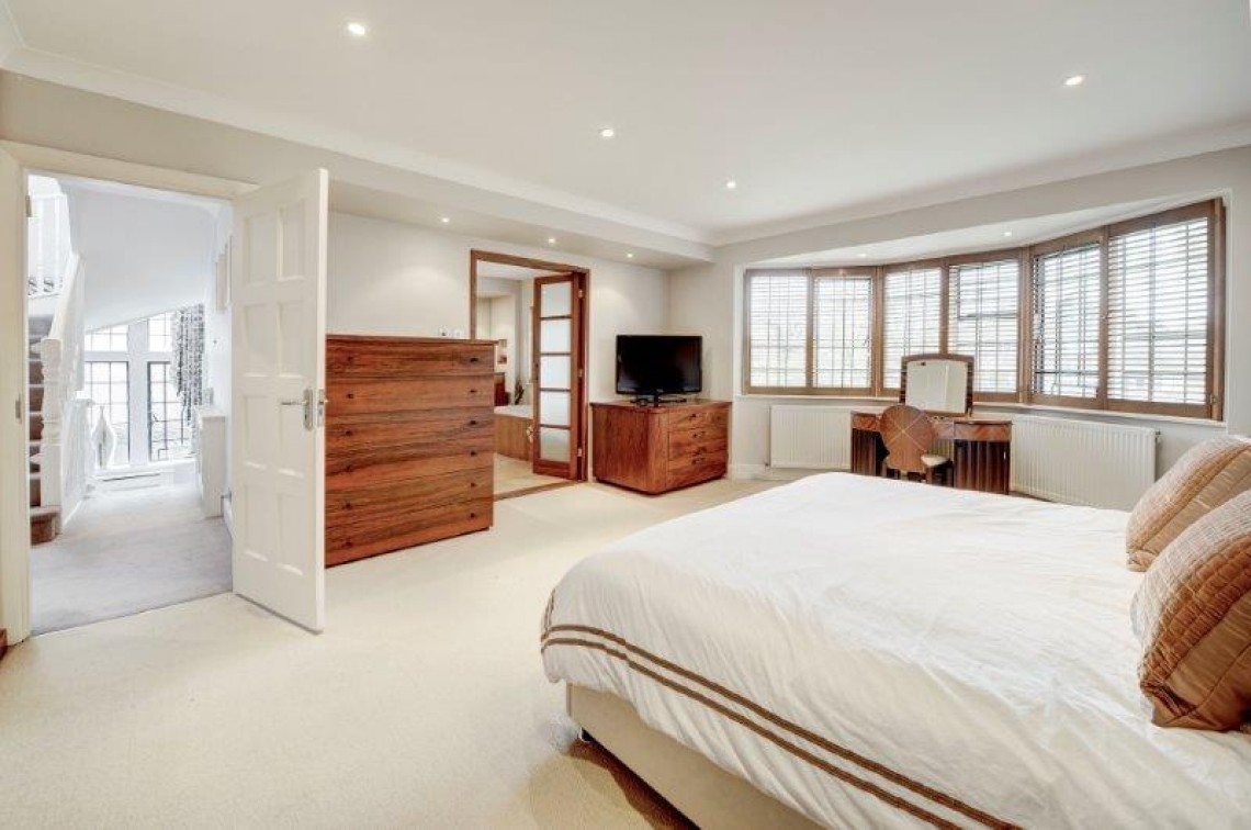 Images for Spencer Drive, Hampstead Garden Suburb