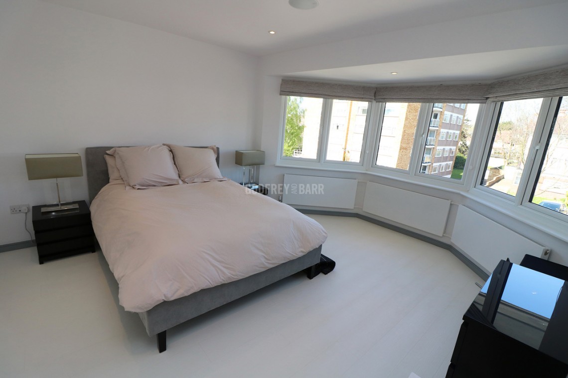 Images for Wickliffe Avenue, Finchley