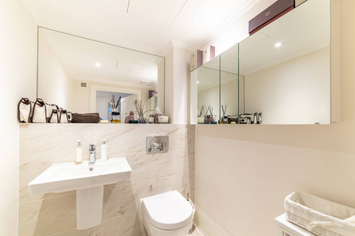 Images for St Joseph's Gate, Mill Hill
