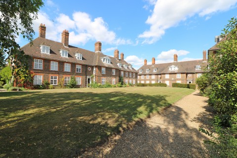 SouthWay, Hampstead Garden Suburb