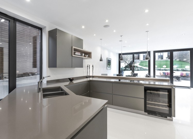 View Full Details for Wise Lane, Mill Hill