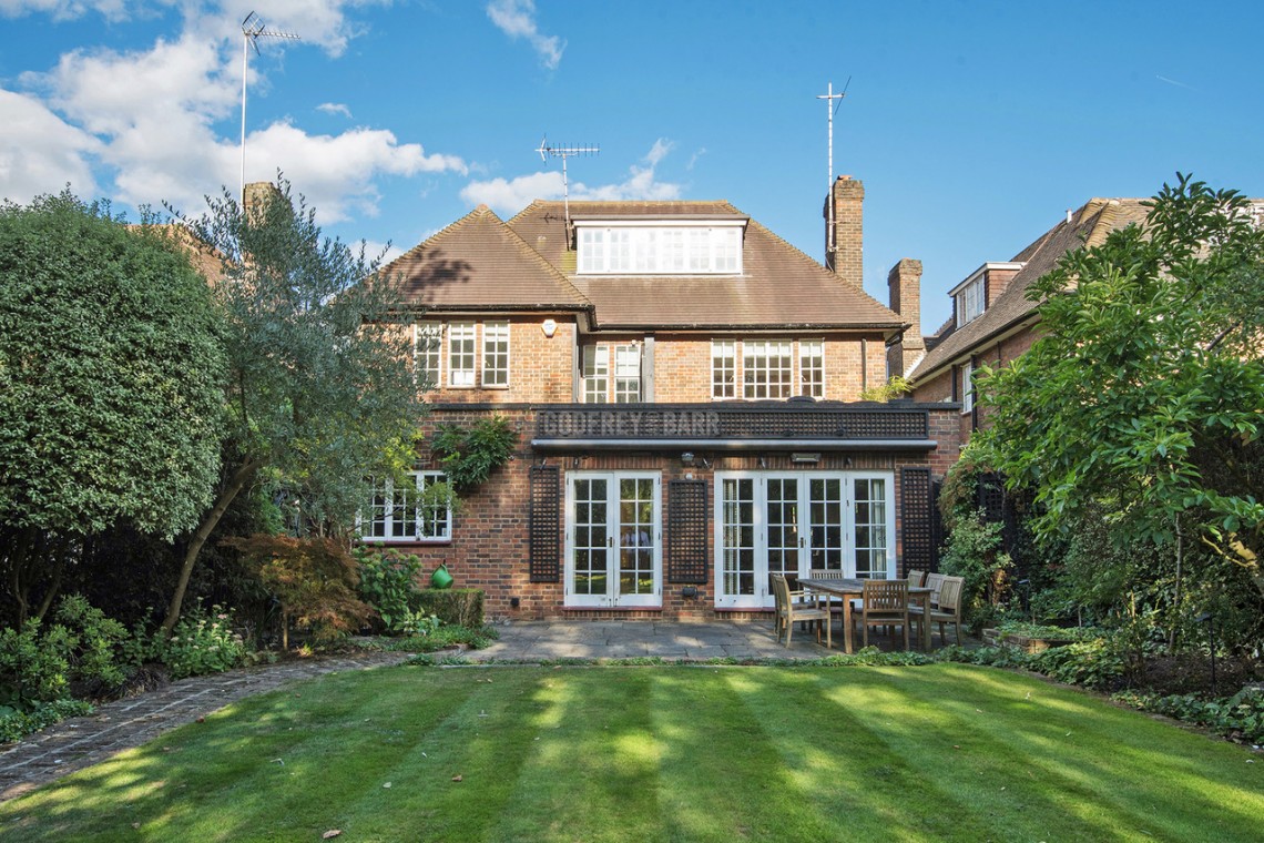 Images for Holne Chase, Hampstead Garden Suburb