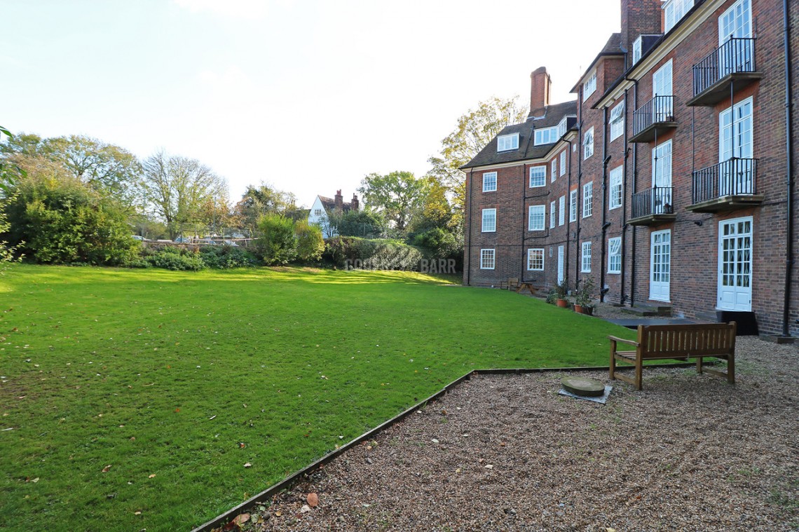 Images for Temple Fortune Lane, Hampstead Garden Suburb