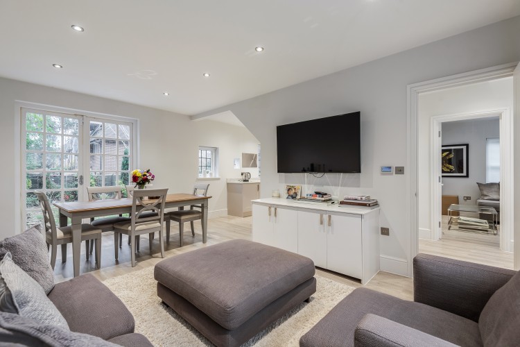 View Full Details for Wildwood Road, Hampstead Garden Suburb